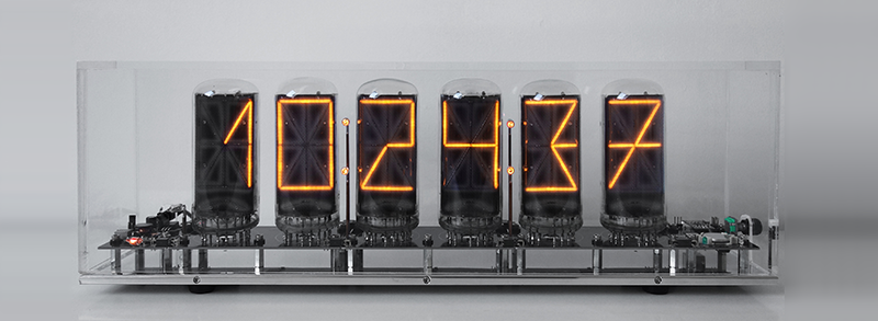 14 Segment Nixie Uhr mit 63,5 mm Zeichenhhe (B-7971)